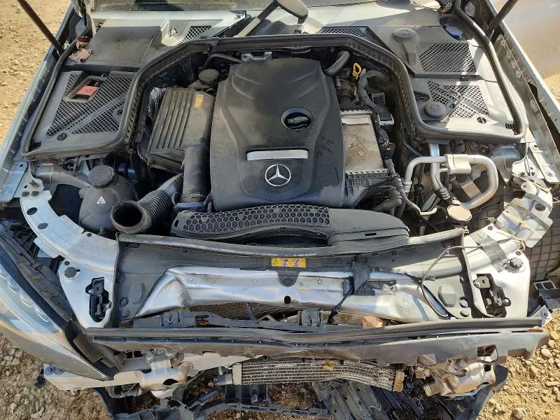 2015 MERCEDES-BENZ C 300  