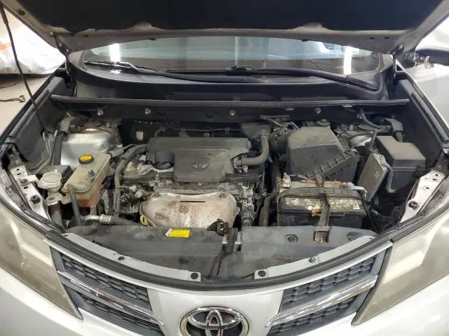 2014 TOYOTA RAV4 XLE  