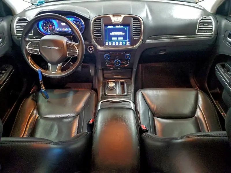 2018 CHRYSLER 300 TOURING  