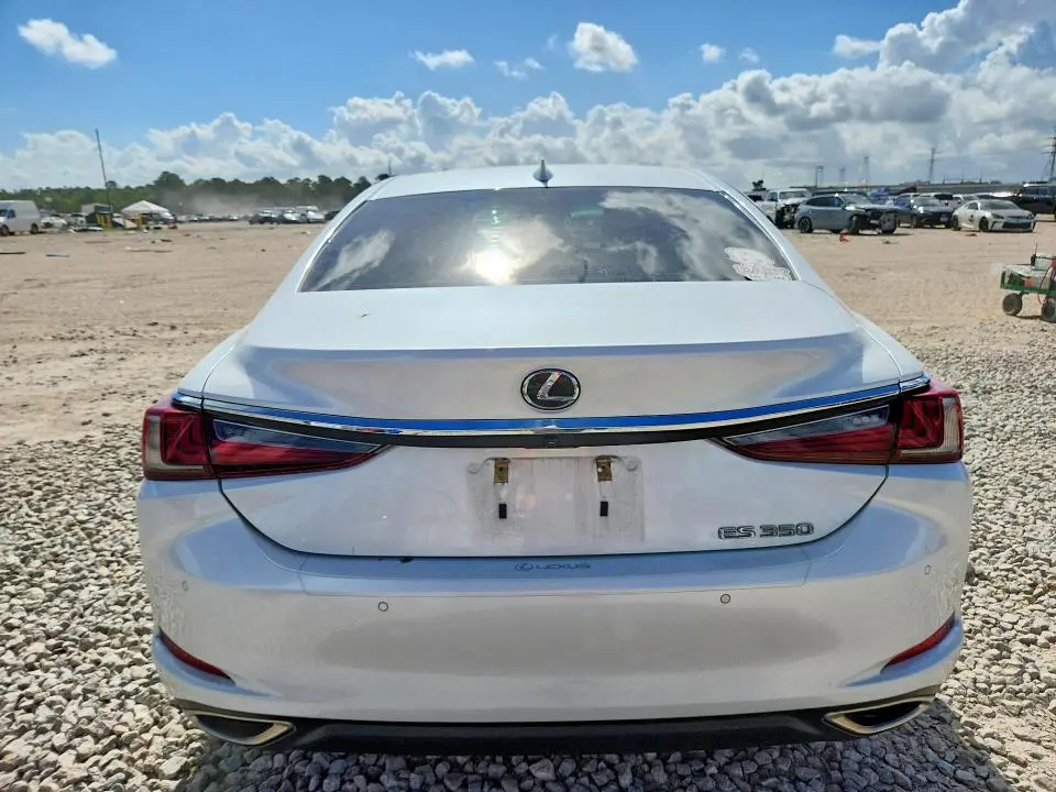 2019 LEXUS ES 350  