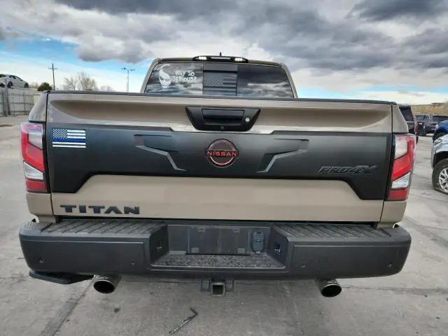 2024 NISSAN TITAN PRO-4X  
