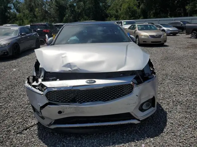 2018 KIA CADENZA PREMIUM  