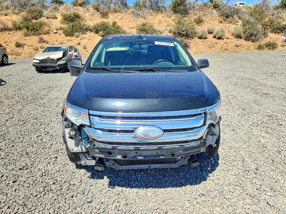 2013 FORD EDGE SE  