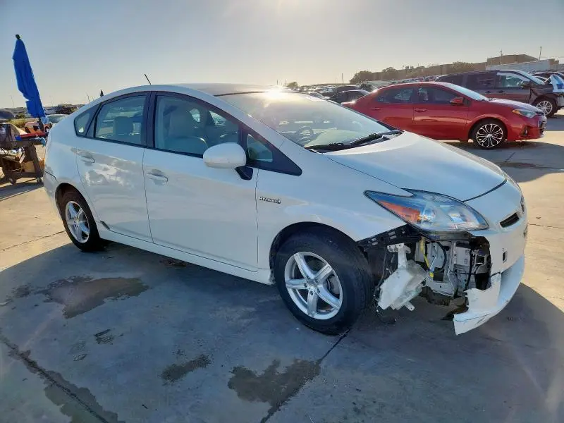 2010 TOYOTA PRIUS   