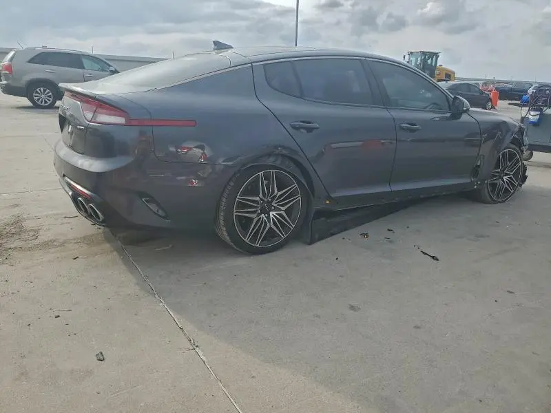 2022 KIA STINGER GT1  