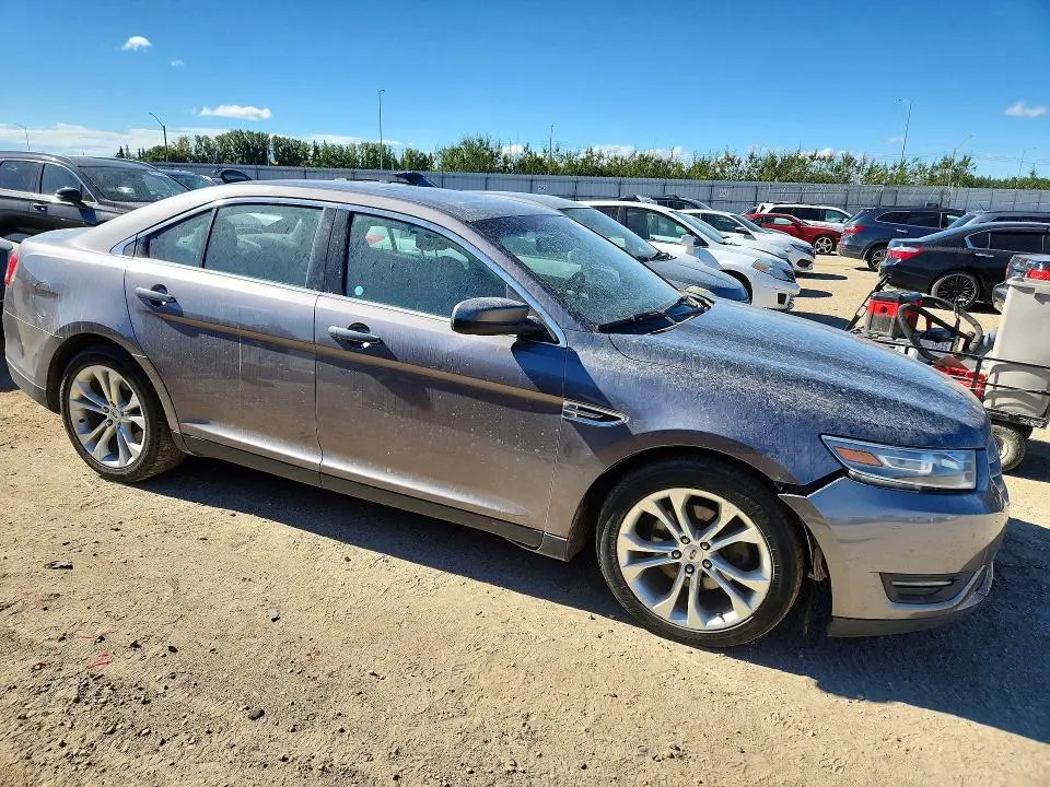 2013 FORD TAURUS SEL  