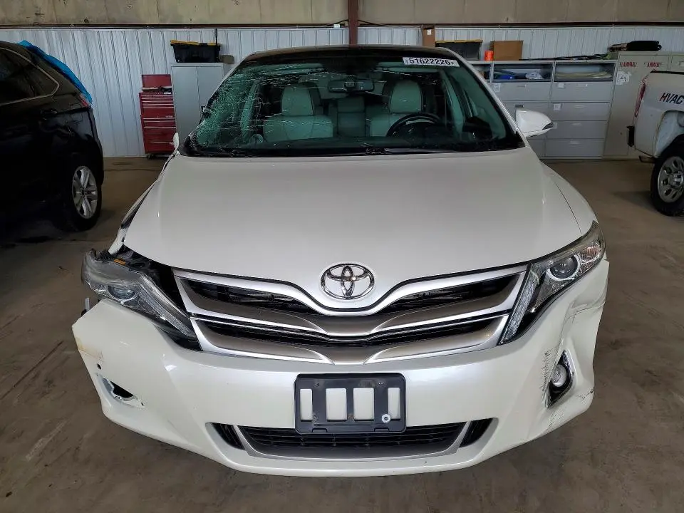 2015 TOYOTA VENZA LIMITED  