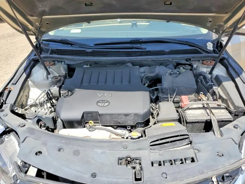 2015 TOYOTA AVALON   