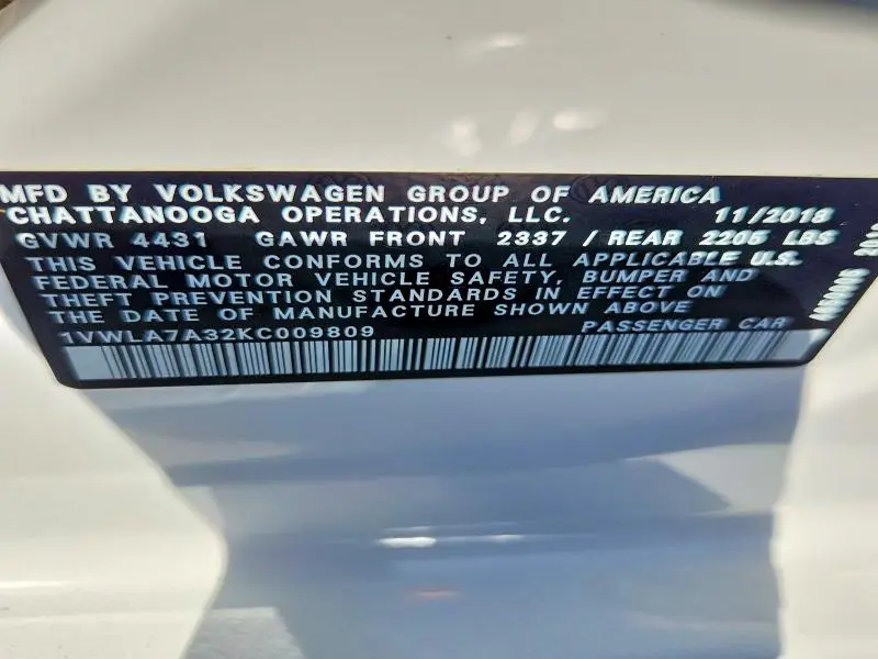 2019 VOLKSWAGEN PASSAT WOLFSBURG  
