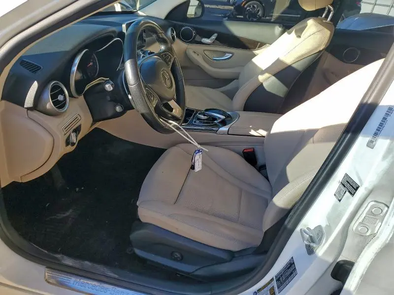 2015 MERCEDES-BENZ C 300  