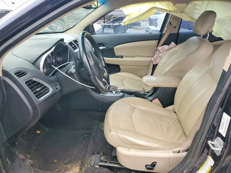 2011 DODGE AVENGER LUX  