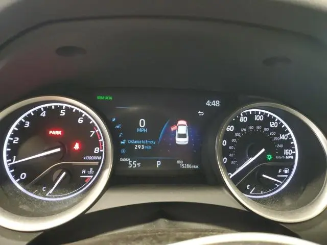 2024 TOYOTA CAMRY XLE  