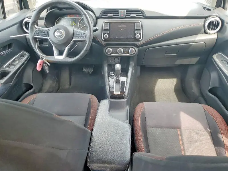 2021 NISSAN VERSA SR  