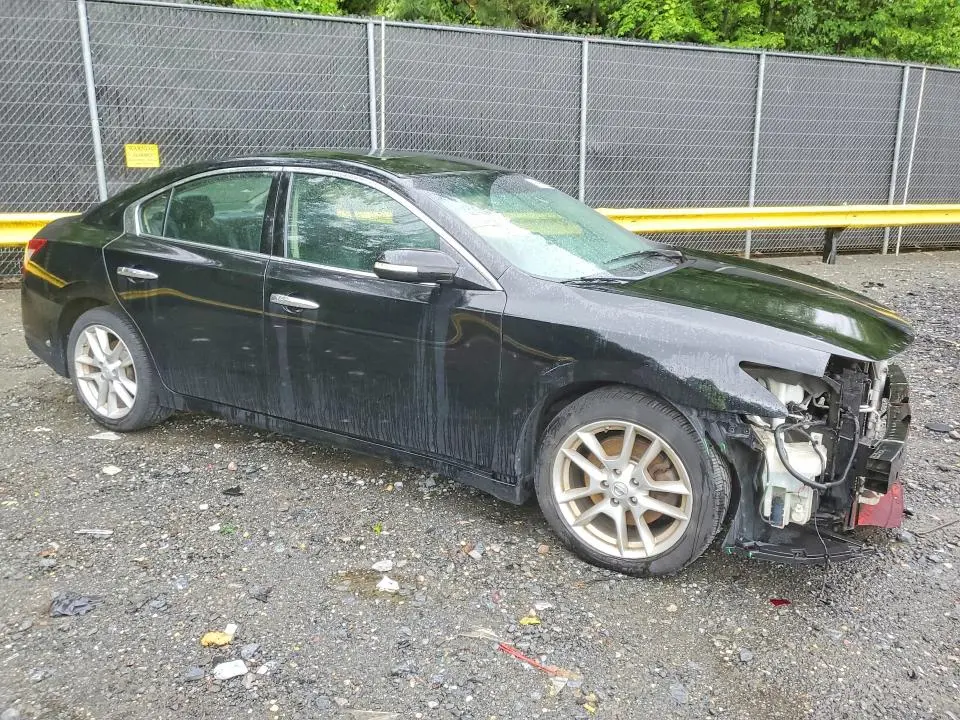 2011 NISSAN MAXIMA 3.5 S  