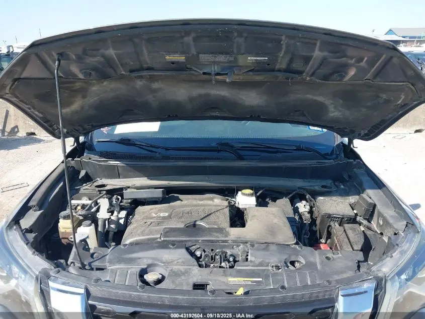 2019 NISSAN PATHFINDER S