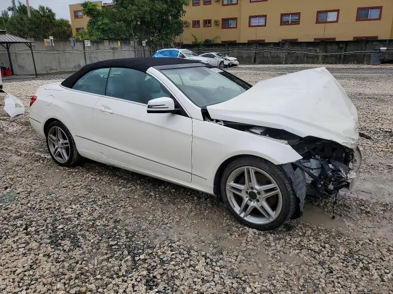 2011 MERCEDES-BENZ E 350  