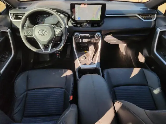 2025 TOYOTA RAV4 XSE  