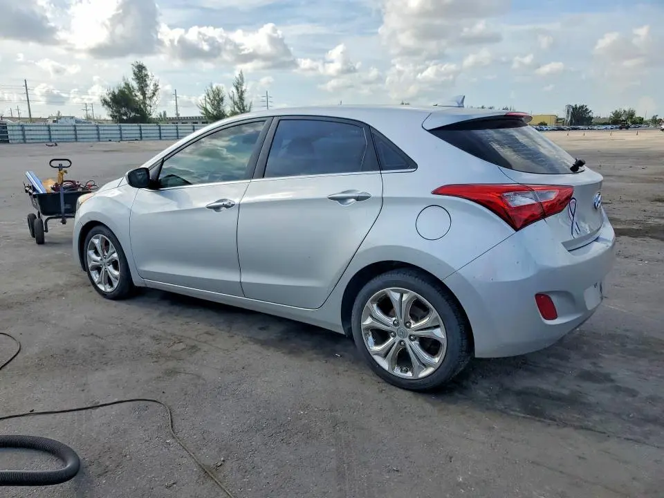 2013 HYUNDAI ELANTRA GT BASE  