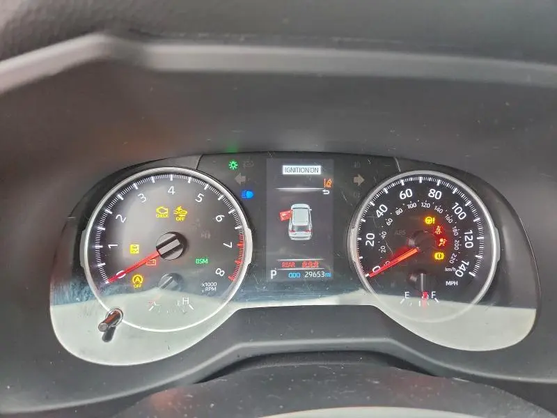 2022 TOYOTA RAV4 XLE  