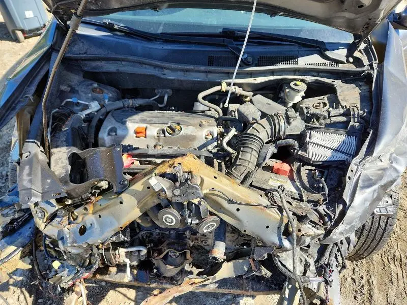 2012 HONDA ACCORD LX  