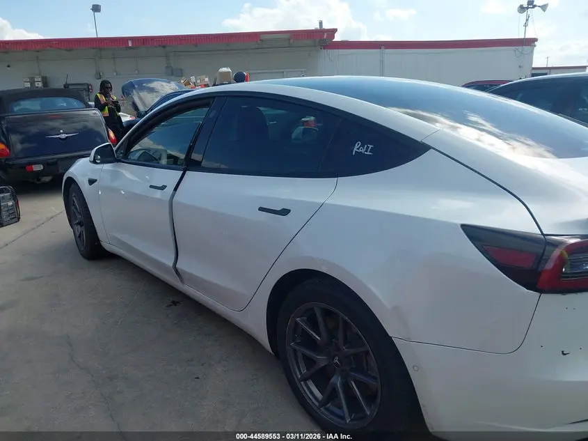 2021 TESLA MODEL 3 STANDARD RANGE PLUS REAR-WHEEL DRIVE