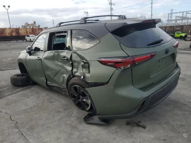 2024 TOYOTA HIGHLANDER HYBRID XLE  