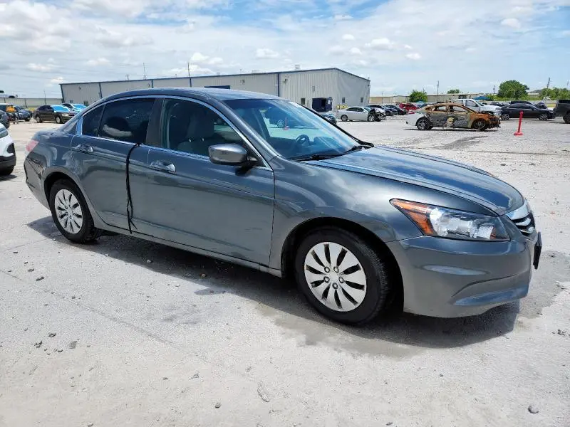 2011 HONDA ACCORD LX  