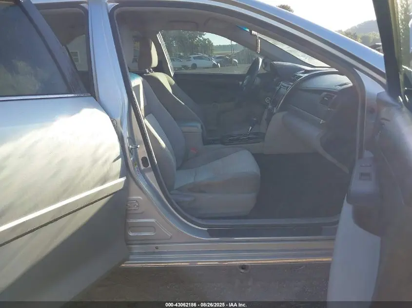 2013 TOYOTA CAMRY LE