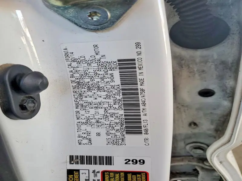 2014 TOYOTA TACOMA V6  