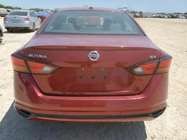 2021 NISSAN ALTIMA SV