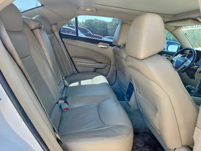 2012 CHRYSLER 300 LIMITED  