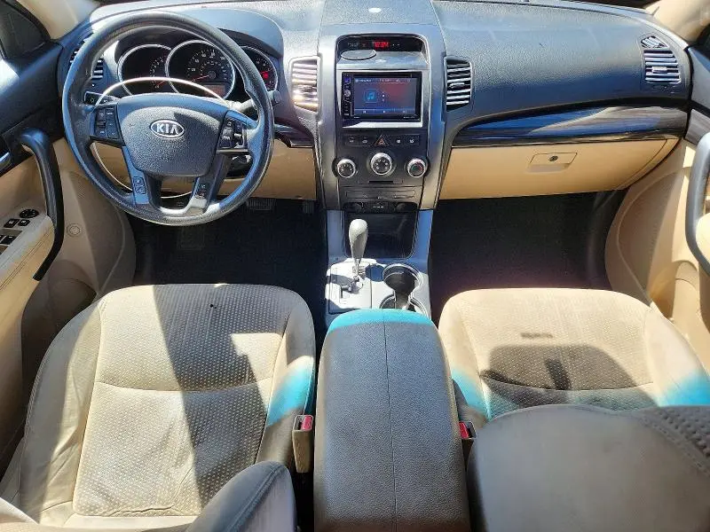 2011 KIA SORENTO LX  