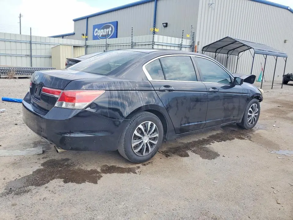 2011 HONDA ACCORD LX  
