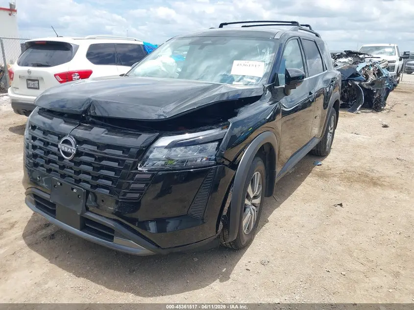 2026 NISSAN PATHFINDER SL
