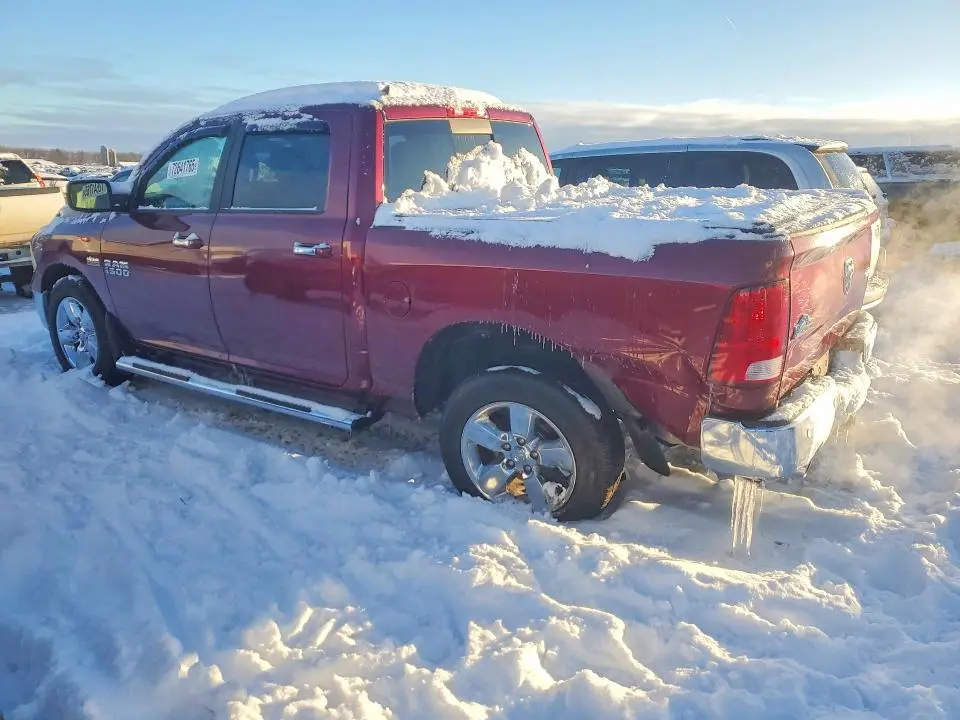 2017 RAM 1500 SLT  