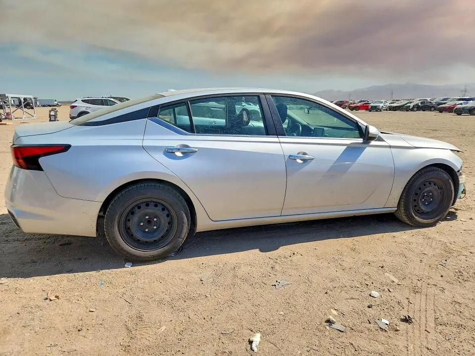2020 NISSAN ALTIMA S  