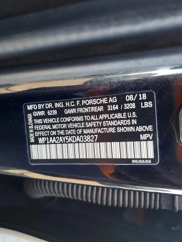 2019 PORSCHE CAYENNE   