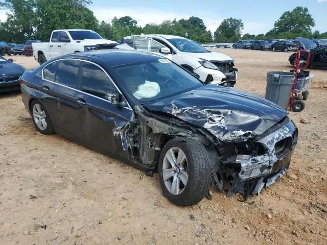 2011 BMW 528 I  