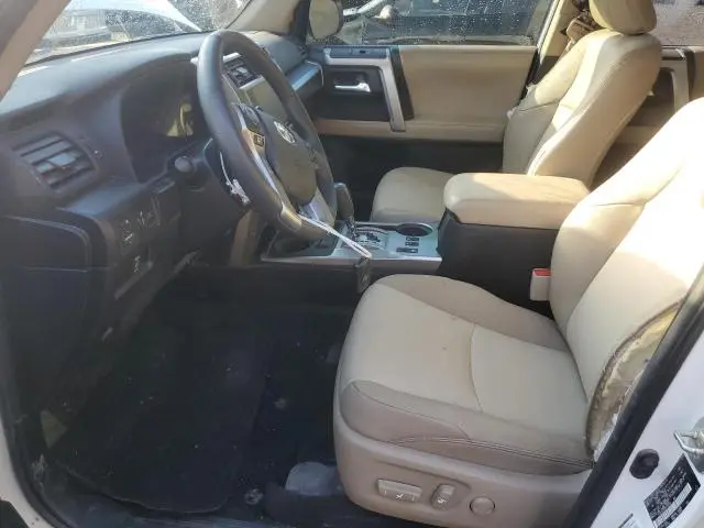 2023 TOYOTA 4RUNNER SE  