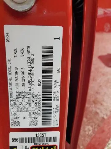 2024 TOYOTA TUNDRA CREWMAX SR  