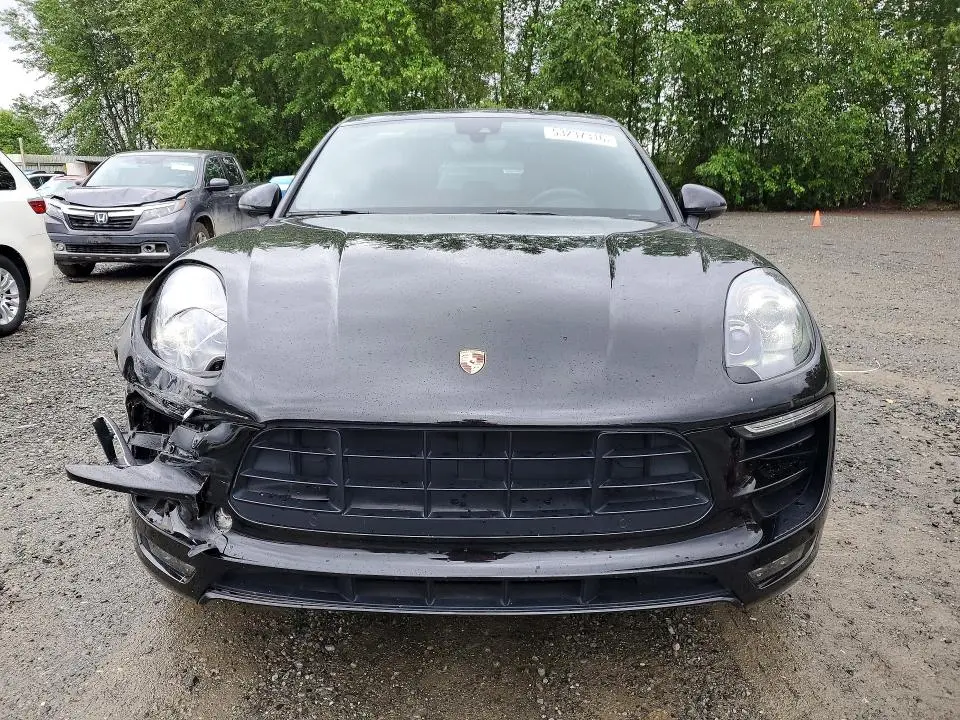 2018 PORSCHE MACAN GTS  