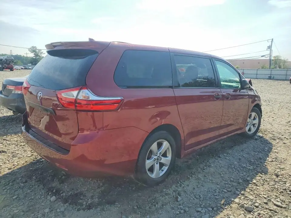 2019 TOYOTA SIENNA L 7-PASSENGER  