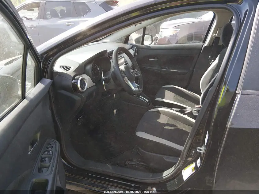 2021 NISSAN VERSA SV XTRONIC CVT