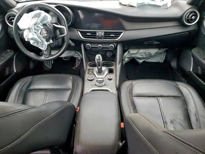 2022 ALFA ROMEO GIULIA SUPER  