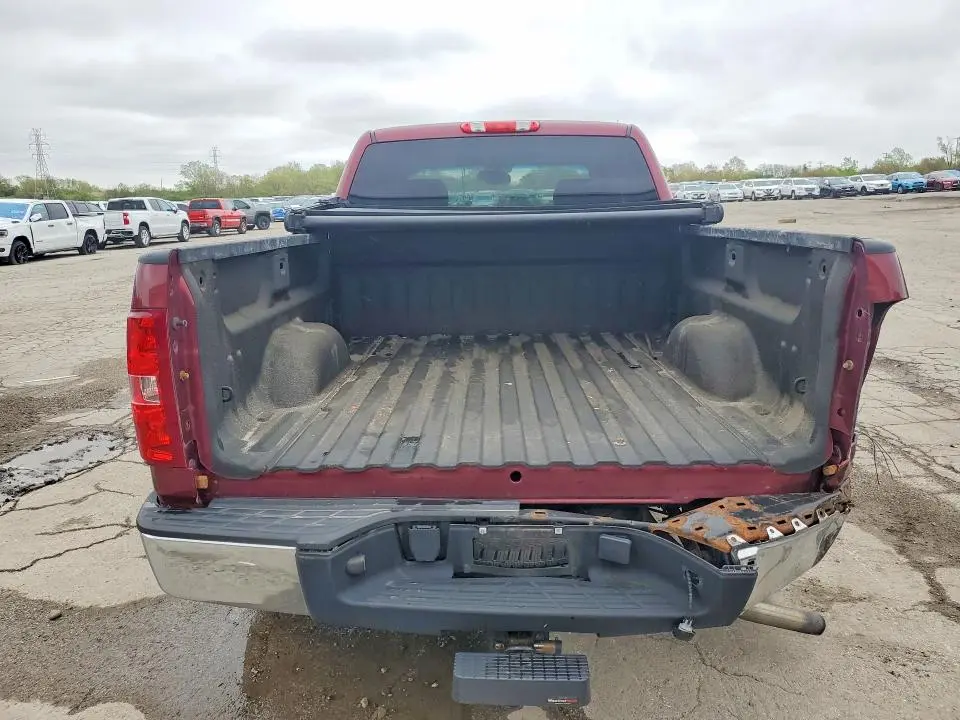 2013 CHEVROLET SILVERADO C1500 LS  