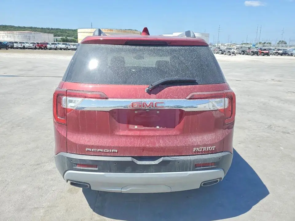 2020 GMC ACADIA SLT  