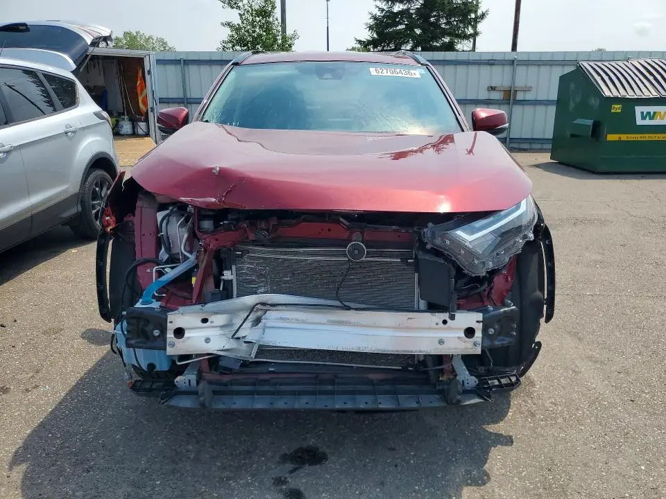 2023 TOYOTA RAV4 XLE  
