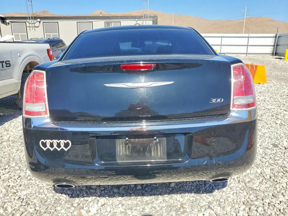 2014 CHRYSLER 300   