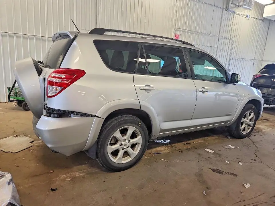 2012 TOYOTA RAV4 LIMITED  