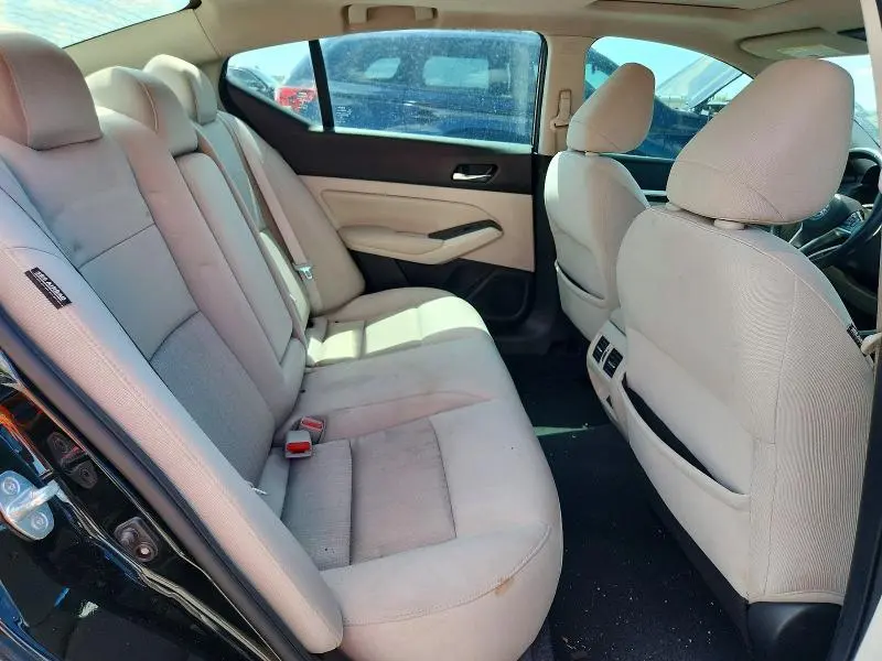 2019 NISSAN ALTIMA SV  